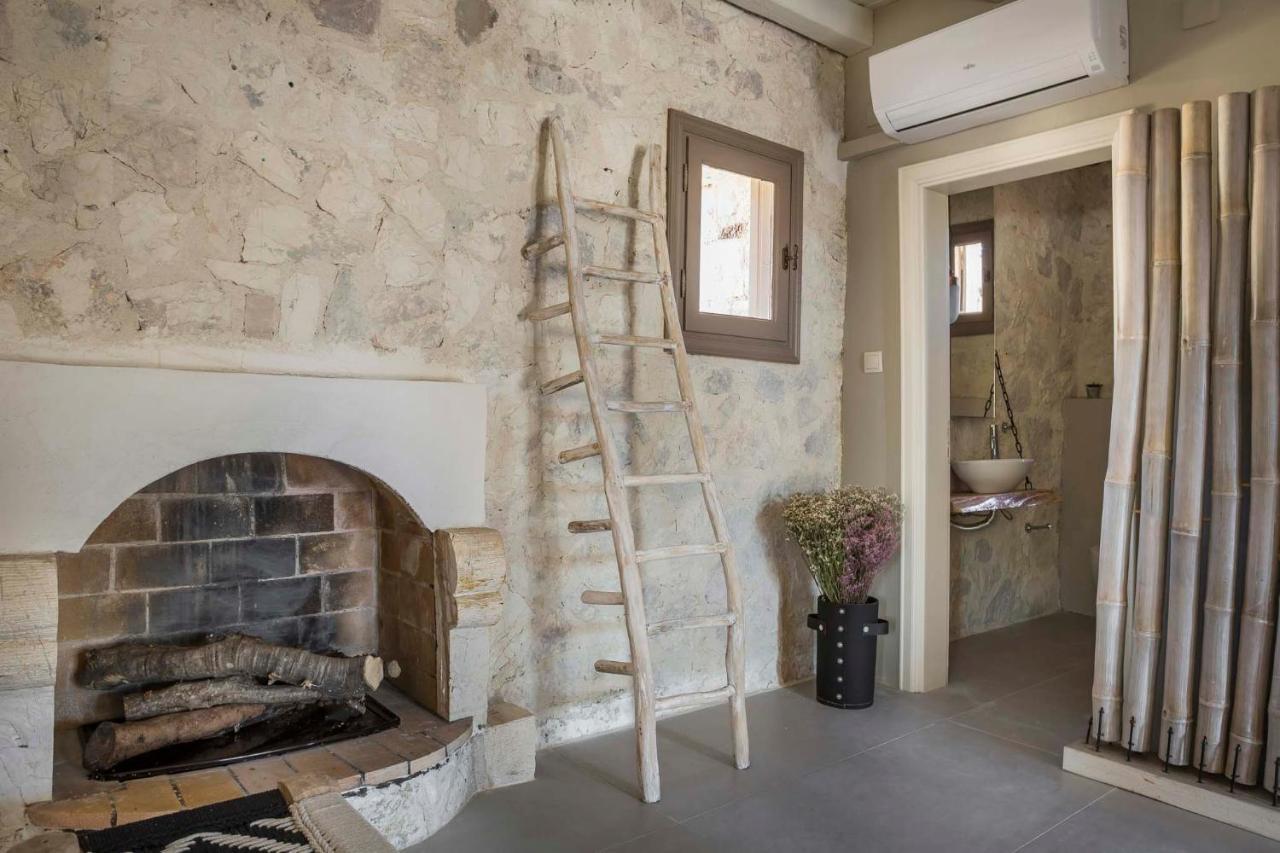Ploes Luxury Cottages Pesádha Buitenkant foto