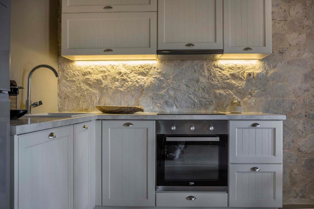 Ploes Luxury Cottages Pesádha Buitenkant foto