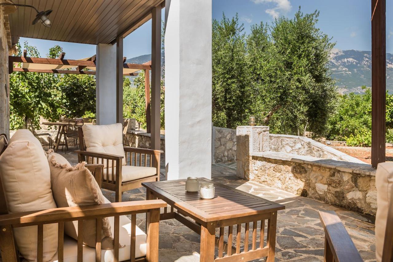 Ploes Luxury Cottages Pesádha Buitenkant foto