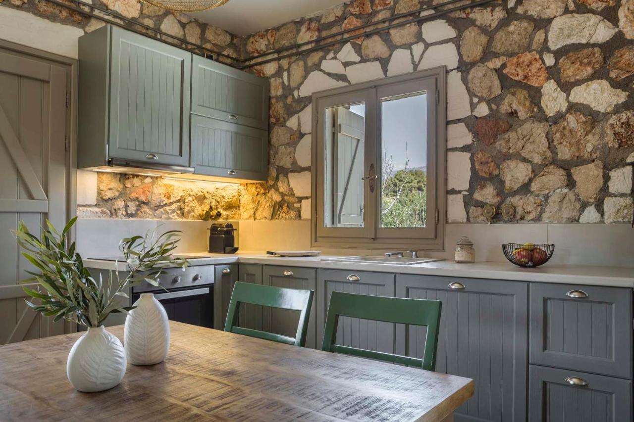 Ploes Luxury Cottages Pesádha Buitenkant foto