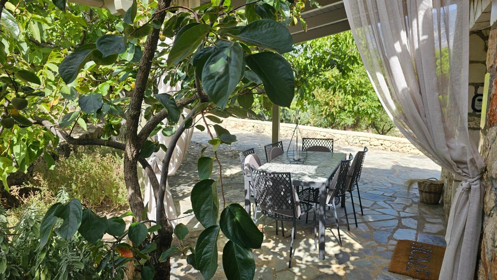 Ploes Luxury Cottages Pesádha Buitenkant foto