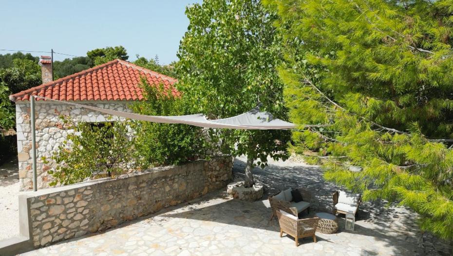 Ploes Luxury Cottages Pesádha Buitenkant foto